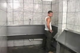 Www.video hentai estrupada no elevador.com.br